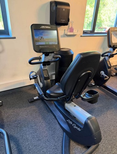 Life fitness 95r recumbent - life,