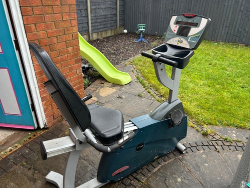 Life fitness sr70 recumbent - fitness,